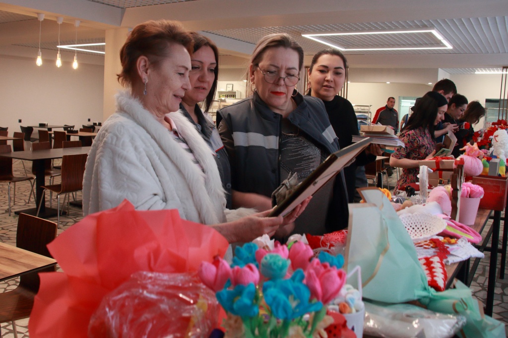 Ярмарка ОМК Участие 13 фев 25_18.JPG